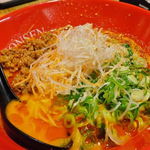 メニュー豊富な濃厚鶏ガララーメン「らーめん　門扇 伏水酒蔵店」