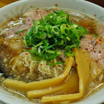 【幻のラーメン】祇園での〆は背脂ちゃっちゃのTHE京都ラーメン「さだかず」