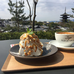 高台寺＊新スポット誕生！最高なロケーションでいただく「SLOW JET COFFEE KODAI-JI」の自家焙煎コーヒー【開店】