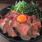 【京都初出店！】アメ村で人気沸騰中のローストビーフ丼「キャメルダイナー」が三条寺町に！！