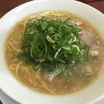【閉店】吉祥院にニューカマー！王道 背脂ちゃっちゃの京都ラーメン「らーめん紫雲」