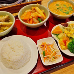 納得のコスパ！観光客・学生から大人気のタイ料理店！御所すぐの「 イーサン」＠今出川