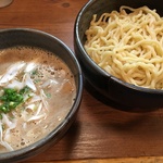 京都つけ麺のパイオニア！つけ汁は４種類から選べます！「京都千丸しゃかりき」