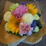 西陣　日常を彩るお花と幸せおやつ☆ ｢花屋にち、星雲おやつ｣　