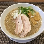 二郎系ラーメンもレギュラー化しより剛力なスタイルに！伏見店はより独自色が強く「セアブラノ神　伏見剛力」