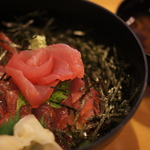 中央市場すぐ隣！鮮度がよくお値打ちランチが人気の繁盛店！「魚問屋ととや」