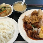 【コスパ抜群】選べる大満足ランチが人気！バイキングもあり「中国海鮮料理シーホース」