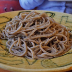 石臼挽き自家製粉！繊細で香り高い、ハイレベルなそば「手打蕎麦　むら木」