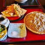 【閉店】こだわり蕎麦とアテ、日本酒の幸せな時間。四条烏丸からすぐ「味禅（あじぜん）」