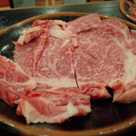 シンプルに近江牛の赤身がうまい！四条大宮から徒歩圏内「和風肉料理　藤むら」