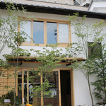 六角富小路＊元田中の名店が街ナカにやってきた！「WEEKENDERS COFFEE TOMINOKOJI（ウィークエンダーズコーヒー富小路）」オープン【開店】