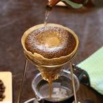 三条会商店街の人気喫茶店「珈琲工房てらまち」マスターの白熱コーヒー教室！【まいまい京都】