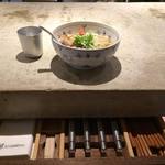 噂が噂を呼ぶ一際オシャレなラーメン店！三条木屋町のビル地下「名前のないラーメン屋 」
