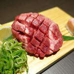 厚切り牛タンはマスト！個室でゆっくり美味しい熟成焼肉を堪能！「熟成焼肉　听　京都駅前店（ポンド）」
