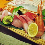 分厚い刺身はテッパンメニュー！藤森の人気居酒屋店！「勇気凛々（ゆうきりんりん）」