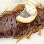 ビフテキだけじゃなく洋食メニューもうまい！隠れ家的な老舗「ビフテキ スケロク 」＠北野天満宮のほど近くの巻っす