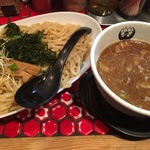 隠れ家的な小さなつけ麺店！四条河原町からもスグ好立地！「京つけめん　つるかめ本店」