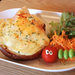 新大宮商店街「絵本カフェ Mébaé（めばえ）」は雑貨も手がける「ふたば書房」渾身の素敵カフェ【9/25開店】