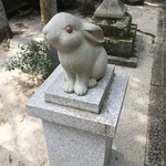 うさぎさん好き必見！！子授け・縁結びで有名なうざぎだらけのユニークな神社「岡崎神社」