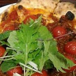 桂で本格石窯で焼いたピッツァが食べれます！日替わりメニューもあり「石窯キッチン 薪火」