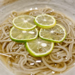 京町家をリノベートした和モダンな空間で手打ちの十割蕎麦と季節の京料理が楽しめるお蕎麦屋「紫雲仙’（しうんせん）」