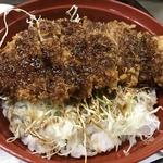 昭和レトロな雰囲気で頂く絶品ソースカツ丼は650円！路地裏の老舗！「とんかつ一番」