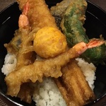 ボリューミーな天丼！気軽に本格天ぷらが頂ける「天ぷら鈴」＠烏丸鞍馬口の巻っす