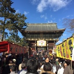 【京都北野天満宮】今年最後の「天神市」は大賑わい！骨董や掘り出し物を探しに終い天神に行ってきました☆