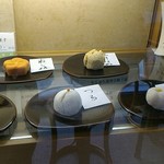 町の和菓子屋さん！でも建仁寺・高台寺ご用達！「松寿軒（しょうじゅけん」）