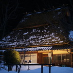 【雪の京都】ライトアップされた日本の原風景！「美山町かやぶきの里　雪灯廊」