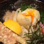 こだわりのツルピカ手打ちうどんが人気！「うどんや ぼの」＠下鴨の巻っす