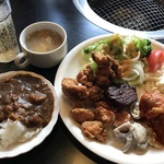 山盛りバイキングもついた焼肉ランチがお得すぎ！京都 ジャンカラ運営の「美味焼肉 いただき枚方店」※ただし枚方。。