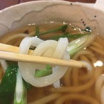 下鴨マダムを魅了する上品なうどん屋さん「京都 下がも 旨味ひとつ」＠下鴨中通の巻っす