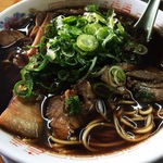京都ラーメンを語るなら京都ブラックを知れ！老舗の正統派醤油「ラーメン親爺」【京都花園】