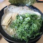 激戦区 一乗寺に濃厚ラーメンの新店がオープン！！「驚麺屋（きょうめんや）」