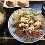 フラッと寄りたくアットホームな和食屋「福小町」伏見稲荷からもほど近く！
