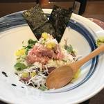 京都の深夜〆ご飯はココで決まり！早朝まで営業の高コスパ海鮮食堂「深夜めし 雑小屋」