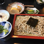 ラーメン激戦区にある地域のオアシス的そば店「通しあげ そば鶴」＠一乗寺の巻っす