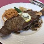 京都人から半世紀以上愛されてきた洋食店。老舗の変わらないビフテキ「スケロク」