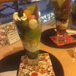 華やかさにうっとり☆茶の匠こだわりパフェ＊季の音（きのね）【四条河原町】