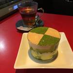京都駅カフェで絶品ドルチェ★宇治抹茶ティラミス「Espressamente illy 京都駅店 （エスプレッサメンテ イリー）」