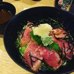【京都中央卸売市場スグ】驚きのクオリティとコスパの海鮮ランチ！とくにトロは間違いない！！「魚問屋ととや」