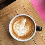 【五条西洞院】wanderesstand（ワンダラーズスタンド）止まり木のようなスタイリッシュコーヒースタンド