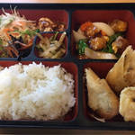 反対向けの看板が目印！町のイケてる中華料理店「中華処 楊（ヤン）」＠四条堀川の巻っす