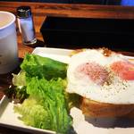 【京都カフェモーニング】外国人観光客にも人気の京町家カフェ！和も洋もある朝食☆「サガン」【六波羅蜜寺スグ】