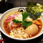 【京都四条河原町】ラヲタ界でも注目のラーメン店！無化調スープとアマニ麺が意識高い系☆「麺処 蛇の目屋 」