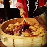 【祇園祭限定】今年もしみしみ激ウマ！行列必至、名物のしみだれ豚饅！「膳處漢（ぜぜかん）ぽっちり」【四条烏丸】