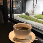 本当にチェーン店!?リッチ過ぎる庭園喫茶★「上島珈琲店 寺町店」