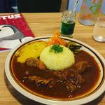 【新店】京町家でスパイスカレーを食べながら読書三隠れ昧のまったり空間！昭和テイストの路地奥の家カフェ「サボ」【京都市役所スグ】