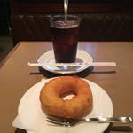 ドーナツmeetsコーヒー★色褪せない定番＊六曜社地下店（ろくようしゃ）【河原町三条】